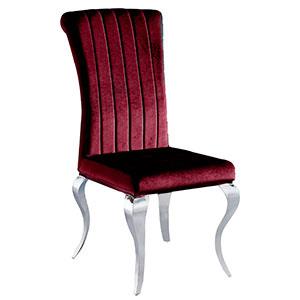 Silla de terciopelo vino