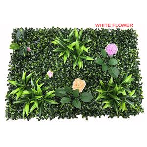Tapete artificial de follaje verde con rosas blancas de  40x60x0.1cm