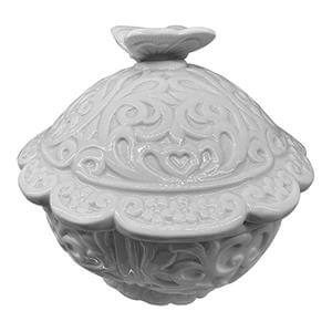 Bombonera de cerámica blanca con mariposa de 15x15x13cm
