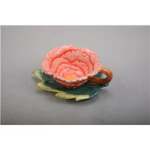 Taza con plato diseño hoja y flor naranja gaspeada de 16.9×12.8×6.3cm