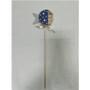 Pick con pescado de madera azul