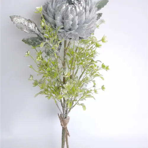 Ramo de follaje con flor dahlia artificial plateada de 51cm