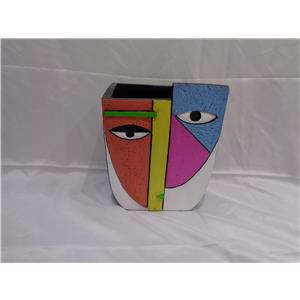 Maceta de poliresina diseño rostro de colores de 18.3×12.8×21.5cm