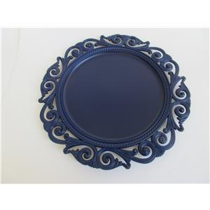 Plato de presentación de plástico azul marino diseño grecas de 33x33x2cm