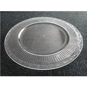 Plato de presentación de acrilico transparente con rayas en la orilla de 33x33x1.5cm