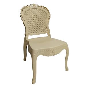 Silla infantil de plástico