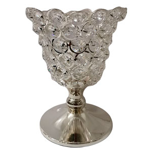 Candelabro de metal plateado
