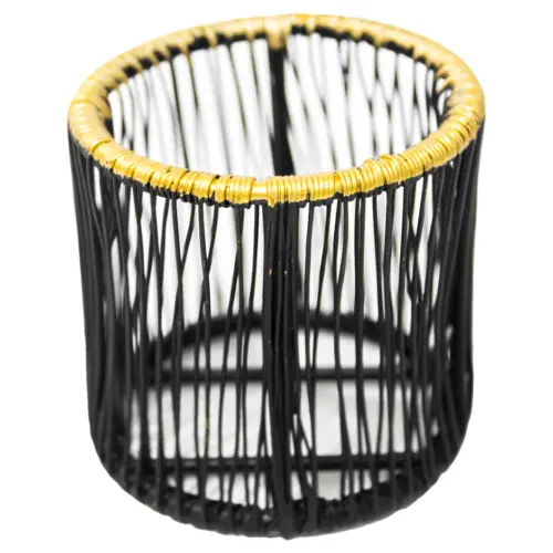 Candelabro de metal tejido negro con orilla dorada de 6x6cm