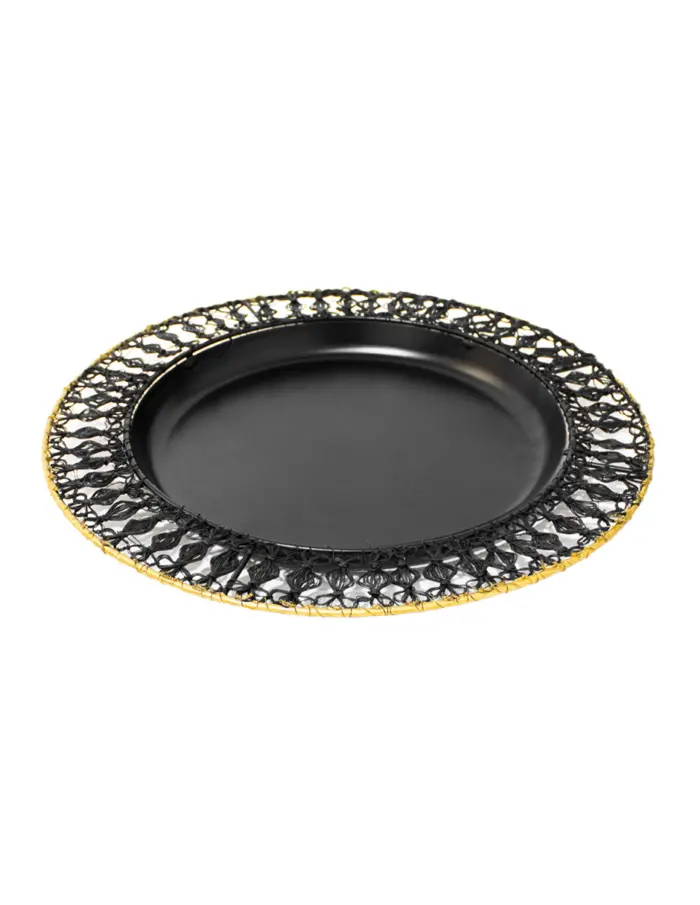 Plato de metal tejido negro con orilla dorada de 1.5x36cm - Image 2