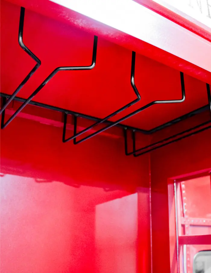 Cava diseño cabina telefónica roja de 73x40x198cm - Image 6