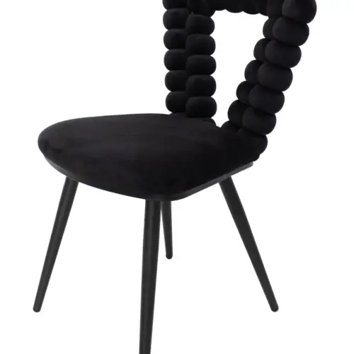 Silla de terciopelo negro con respaldo triangular diseño bolas de 46×53.5x85cm