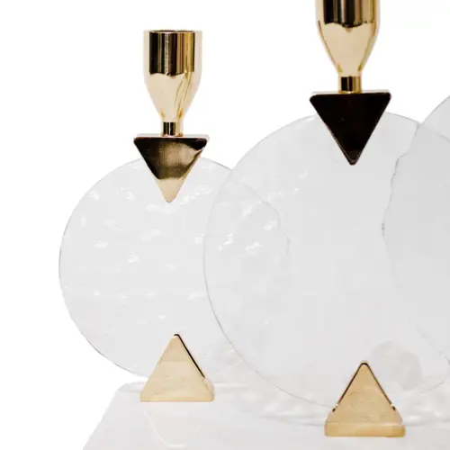 Candelabro de metal dorado para 5 velas con base de mármol de 42x8x21.5cm