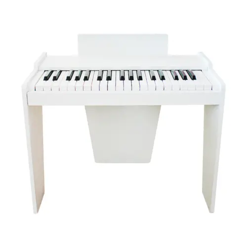 Piano blanco de 37