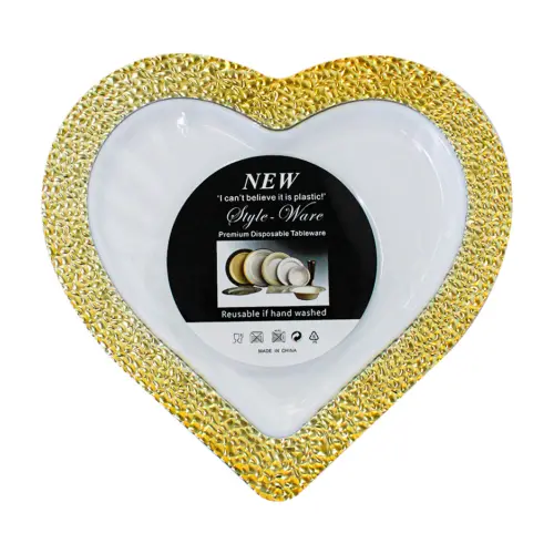 Juego de 3 platos blancos con orilla dorada de plastico diseño corazon de 25.4cm