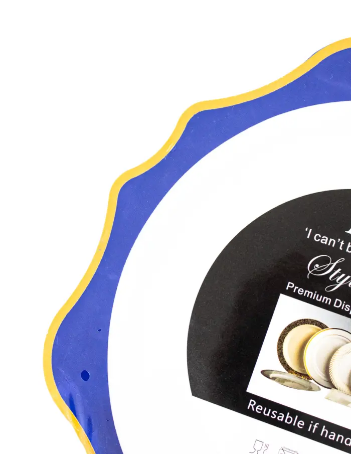 Juego de 3 platos blancos con orilla ondulada azul con dorado de plastico de 25cm - Image 3