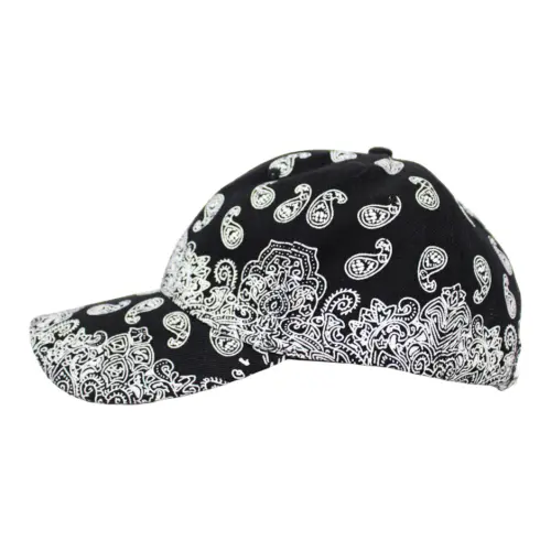 Gorra negra con mandalas blancas
