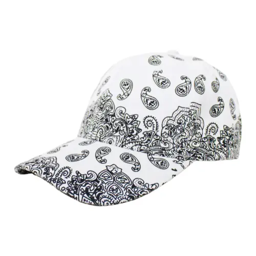 Gorra blanca con mandalas negras
