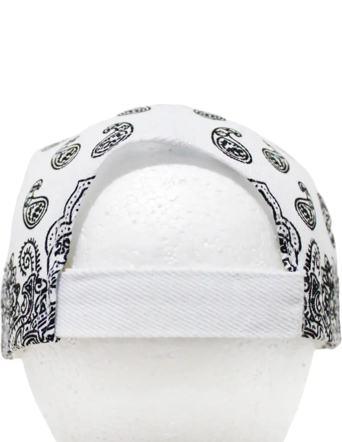 Gorra blanca con mandalas negras - Image 4