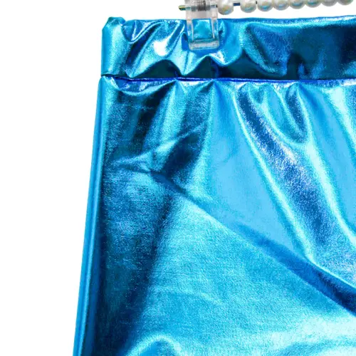Short metálico azul talla L de 36x32x0.1cm