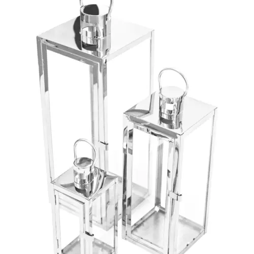 Juego de 3 candelabros de metal de color plateado de 18x18x49cm