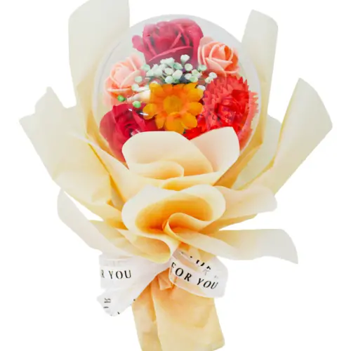 Bouquet de flores naranja en display