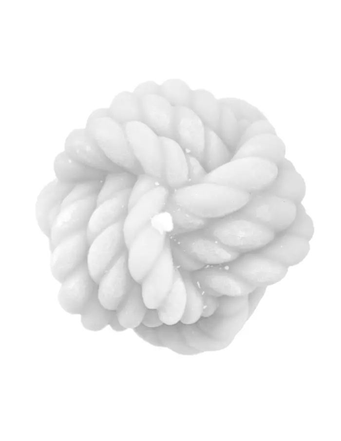 Vela decorativa diseño nudo blanco de 7x7x6cm - Image 2