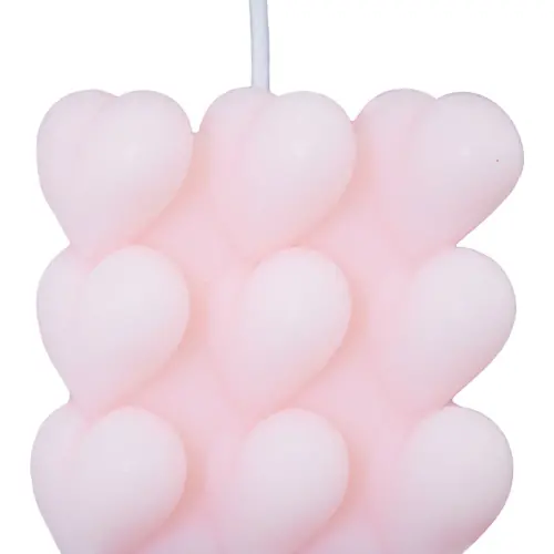 Vela decorativa diseño de cuadradas con círculos de color rosa de 6.5×6.5×6.5cm