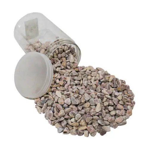 Caja de piedras de río en tonos beige de 2kg de 0.5-0.8cm de 10x10x18cm
