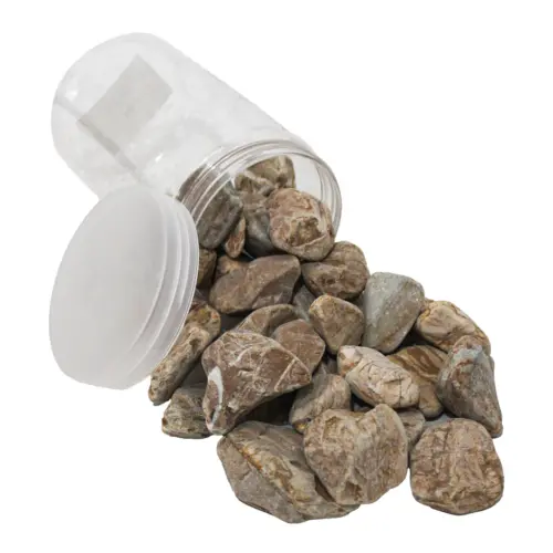 Caja de piedras de río en tonos beige de 2kg de 3-5cm de 10x10x18cm