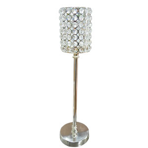 Candelabro de metal plateado con pantalla de cuentas de acrilico de 10x14x69.5cm