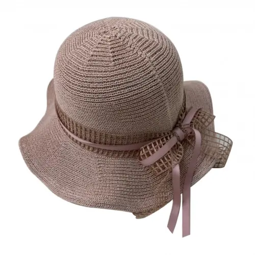 Sombrero tejido rosa con listón de yute de 34x34x13cm