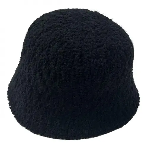 Sombrero de invierno de tela negro de 24.5×24.5x15cm