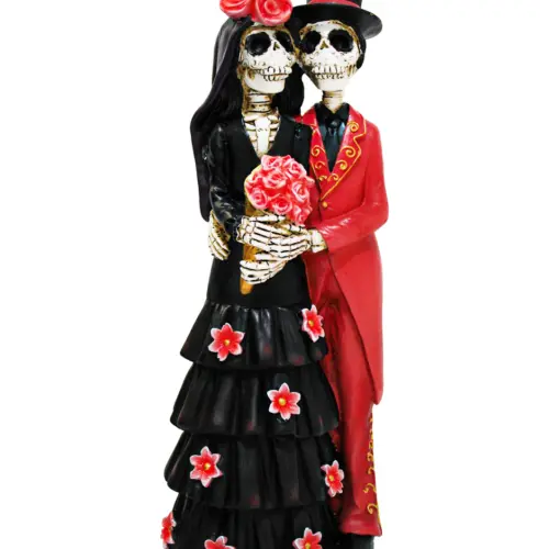 Pareja catrines de poliresina abrazados de 12.5×9.8×32.2cm