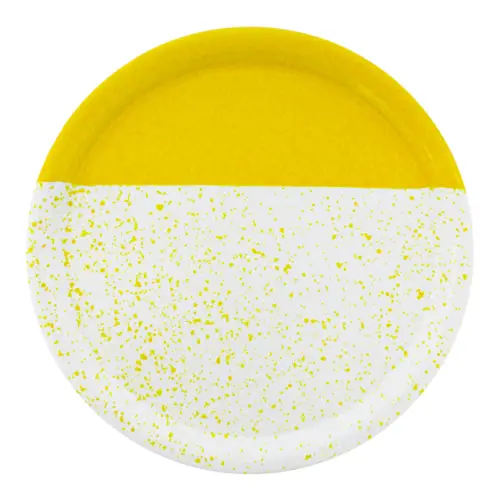 Plato de peltre amarillo con blanco y puntos de 26x26x1.5cm