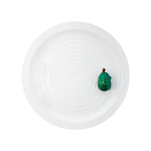 Plato de porcelana blanca con higo verde de 20.8×20.8×3.8cm