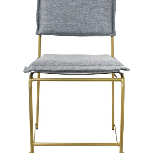 Silla de metal dorada con asiento y respaldo de cojin gris osbcuro de 44x60x89cm