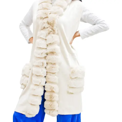 Chaleco largo con peluche beige de 90x1x55cm