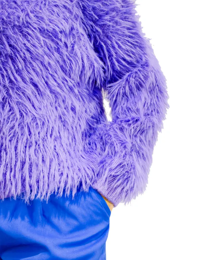Blusa de peluche morado de 50x1x50cm - Image 4