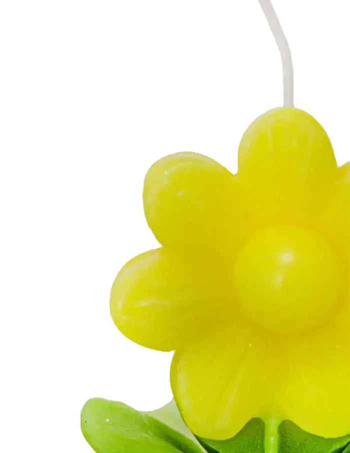 Vela diseño flor amarilla de 3x6.2x10cm - Image 3