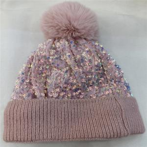 Gorro de invierno rosa con lentejuelas de 22x22x30cm