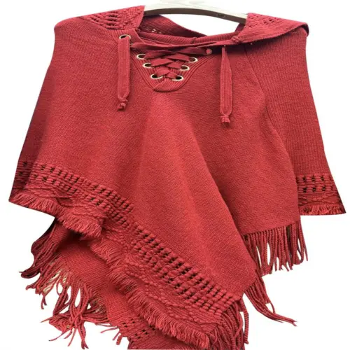 Capa con gorro roja de 100x90x0.1cm