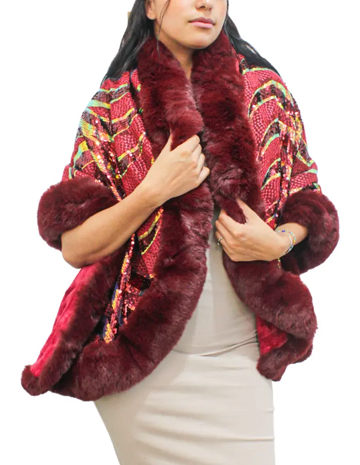 Capa de invierno vino con orilla de peluche y lentejuelas de 96x74x0.1cm - Image 2