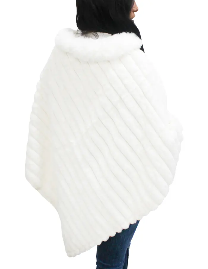 Capa de invierno blanca de 88x105x0.1cm - Image 3