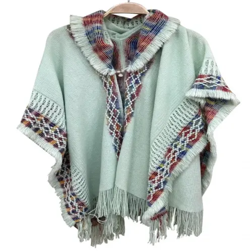 Poncho con gorro de invierno verde menta de 78x92x0.1cm