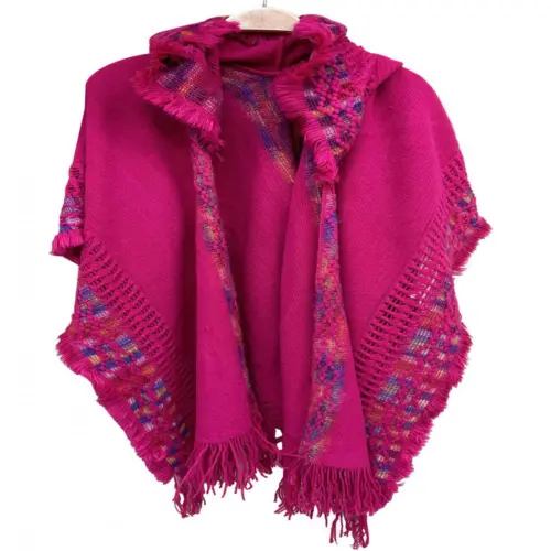 Poncho con gorro de invierno fucsia de 78x92x0.1cm