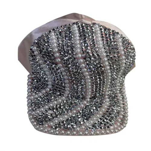 Gorra rosa con brillantes y perlas de 15x28x10cm
