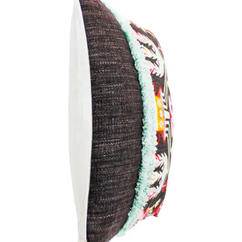 Cojín estampado negro con azul y rojo de 45X45cm 100% Polyester