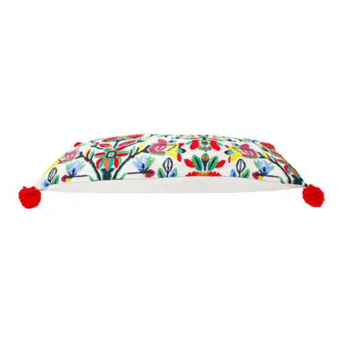 Cojín estampado blanco con bordado de colores con pompones rojos de 30X60cm 100% Polyester