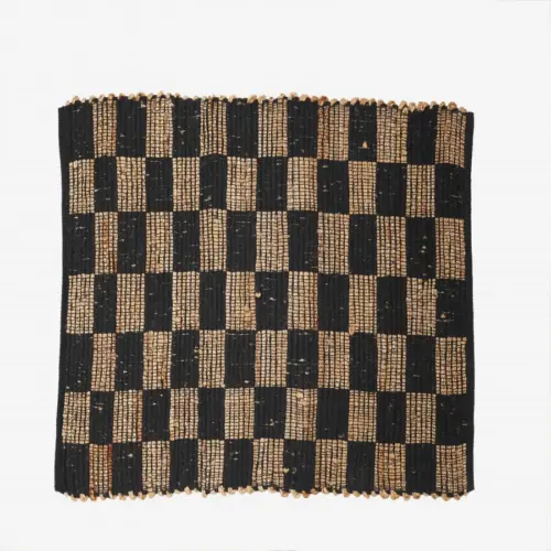 Tapete de yute con algodón diseño cuadros color negro con natural de 160x230cm