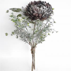 Ramo de follaje con flor dahlia artificial café oscuro con diamantina de 51cm